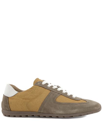 Foot News Gul Sneakers