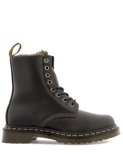 Dr Martens Brun Känga